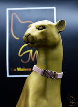 Charger l'image dans la galerie, Collier pour chat en velours avec un cœur