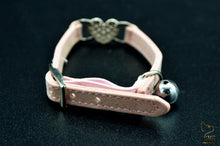 Charger l'image dans la galerie, Collier pour chat en velours avec un cœur