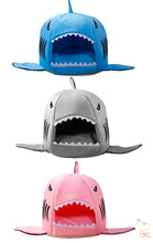 Charger l&#39;image dans la galerie, Panier pour chat - Design requin - Existe en 3 tailles et 3 coloris