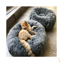 Charger l&#39;image dans la galerie, Coussin moelleux chat - Existe en 5 coloris et 4 tailles