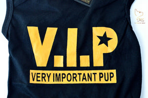 Tee shirt pour chat  de couleur noir avec inscription VIP